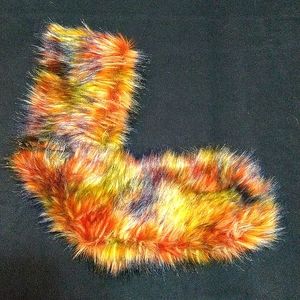 Le Luxe Scarf Rainbow Faux Fur Shaggy Style